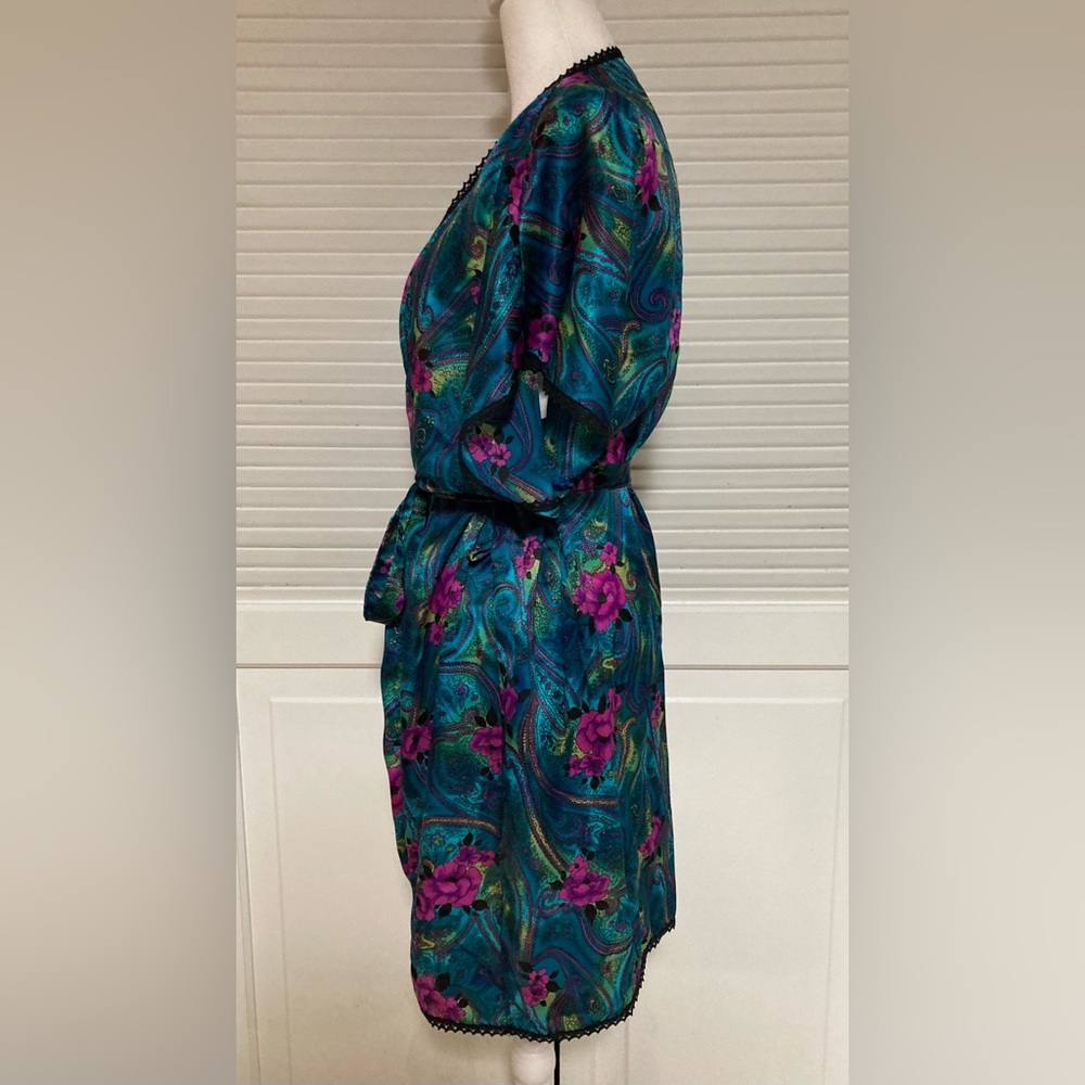 EUC Featherbed Robe Size Large - Picture 4 of 11
